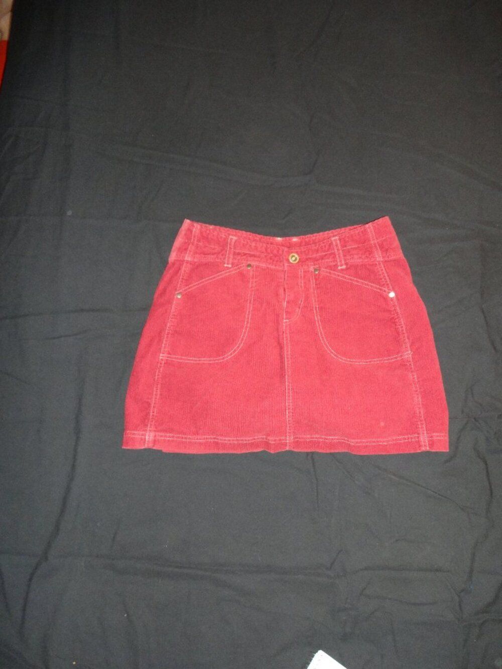 KUHL ~ Raspberry Red Wine ~ Corduroy Mini Skirt ~ Size 6 | Pockets | CUTE!